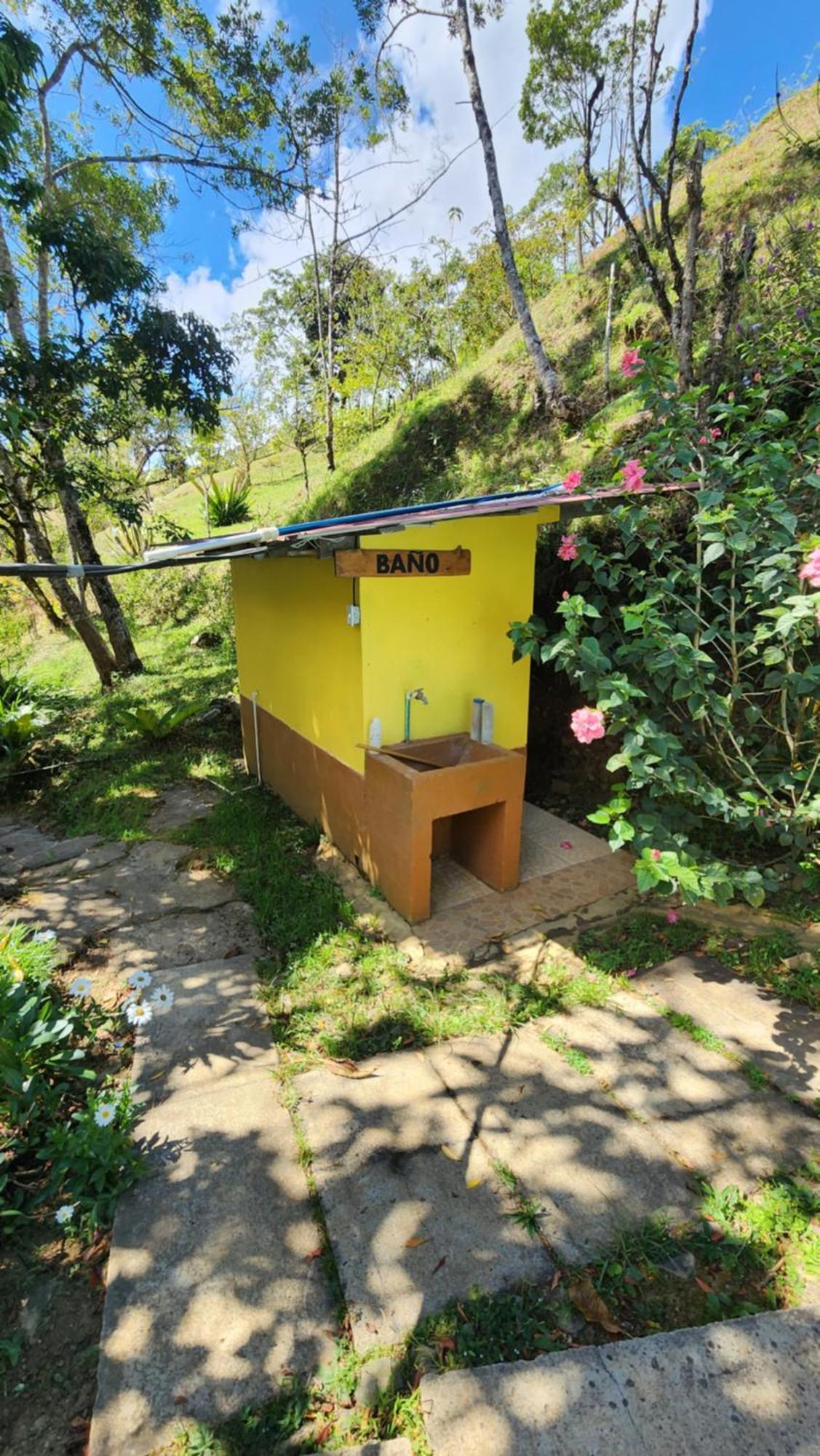 Hospedajes Richie Eco Camp Providencia Екстериор снимка